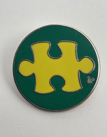 Disney DLR - 2013 Hidden Mickey Wilderness Explorer Puzzle Solving Pin
