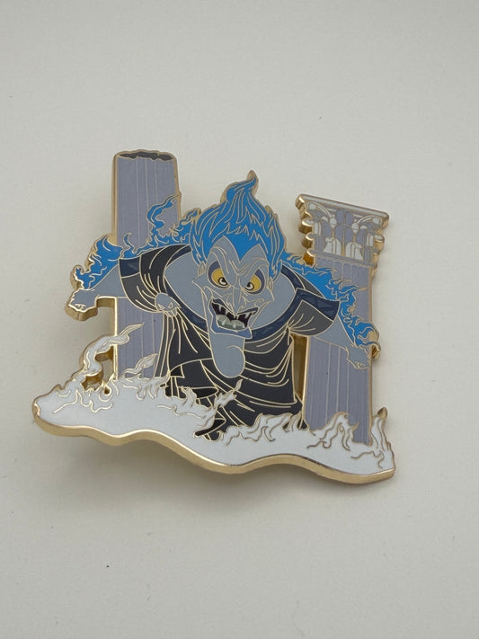 PALM Disney Villains Malice in the Mist LE 250 Jumbo Pin