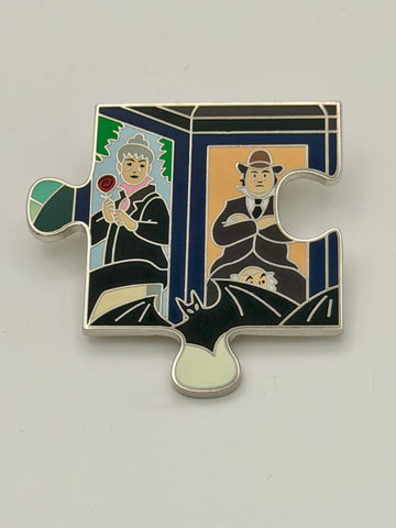 Disney Haunted Mansion Stretching Room Character Connection Limited Edition Puzzle Pin