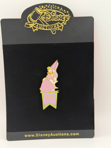 Disney Auctions Medieval Mickey Daisy LE 100