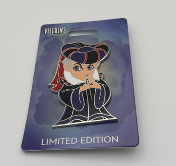 WDI MOG Chibi Villains Frollo LE Pin