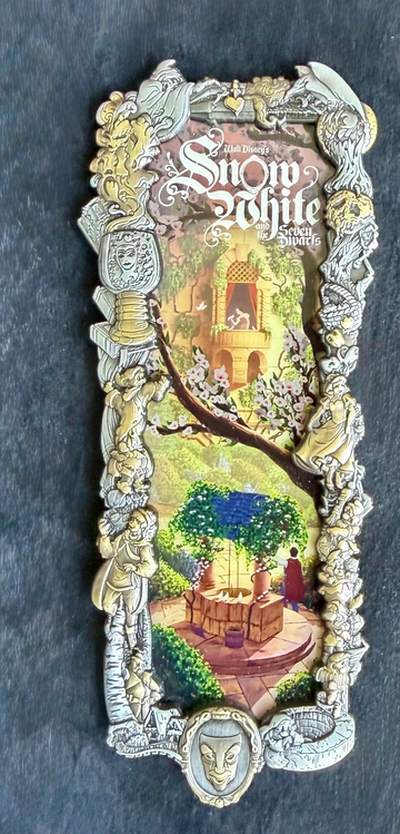 Artland Snow White Harman Jumbo LE Pin