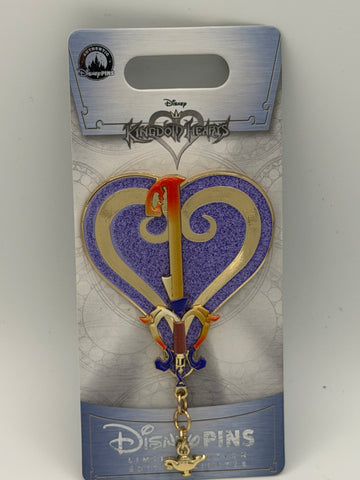 Disney Kingdom Hearts Key Blade 2/12 LE Pin