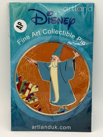*AP/PP* Artland Sword in the Stone Merlin Round Limited Edition Pin