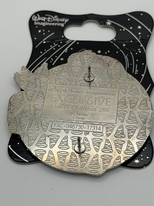 WDI Snow White Profile Pin - LE 250