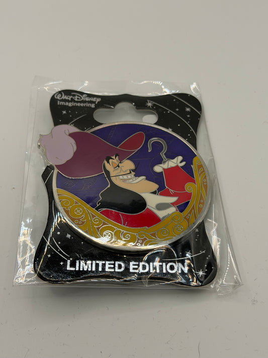 WDI  Villains Captain Hook Profile Pin - LE 250