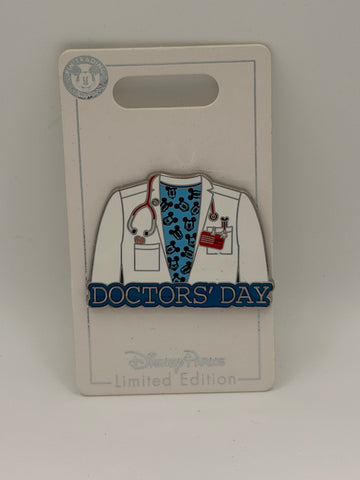 Disney Doctors' Day 2021  Mickey White Coat LE Pin