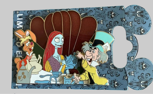 WDI Nightmare Before Christmas Sally in Wonderland Mad Tea Party Le 300 Mad Hatter